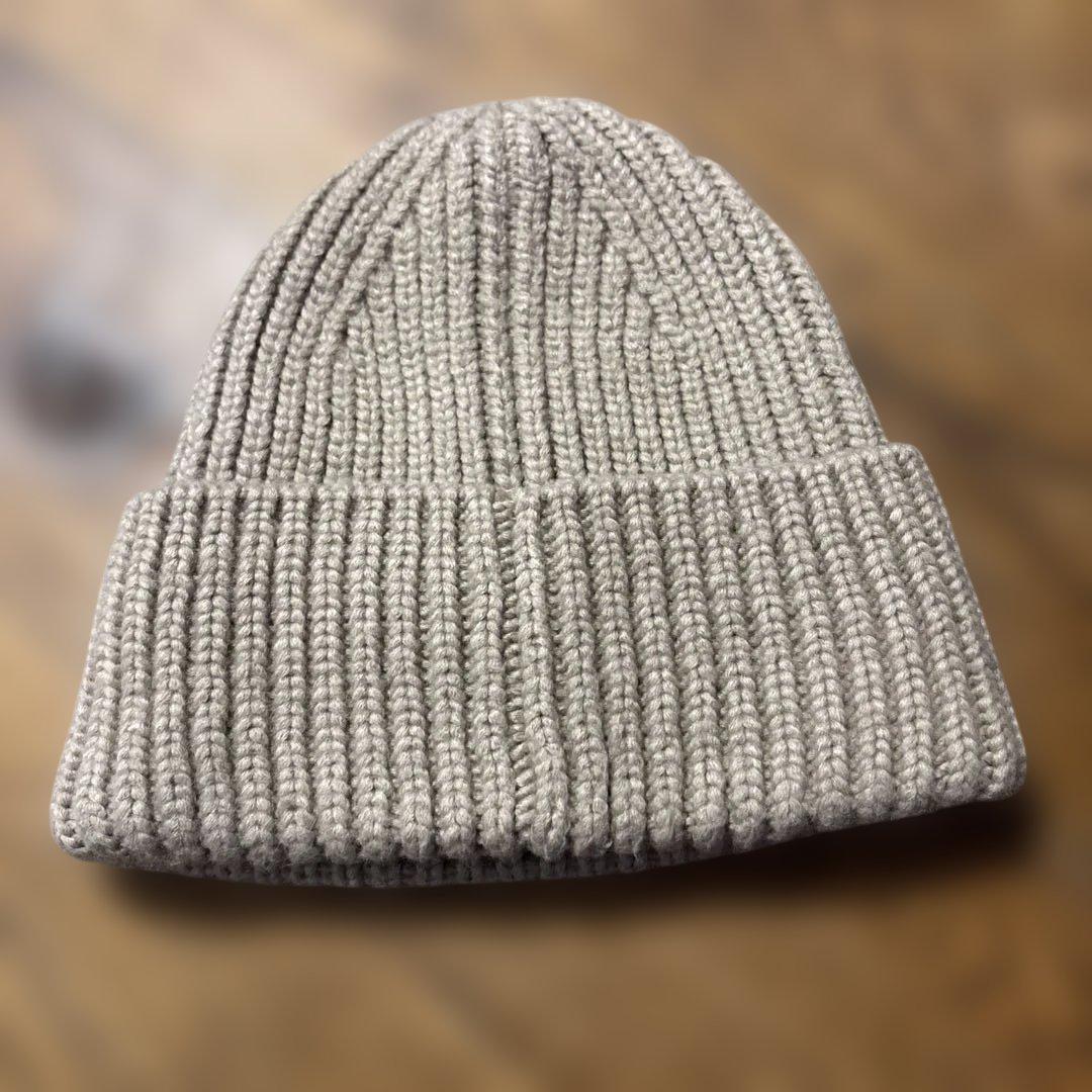 UGG ニット帽 グレージュ