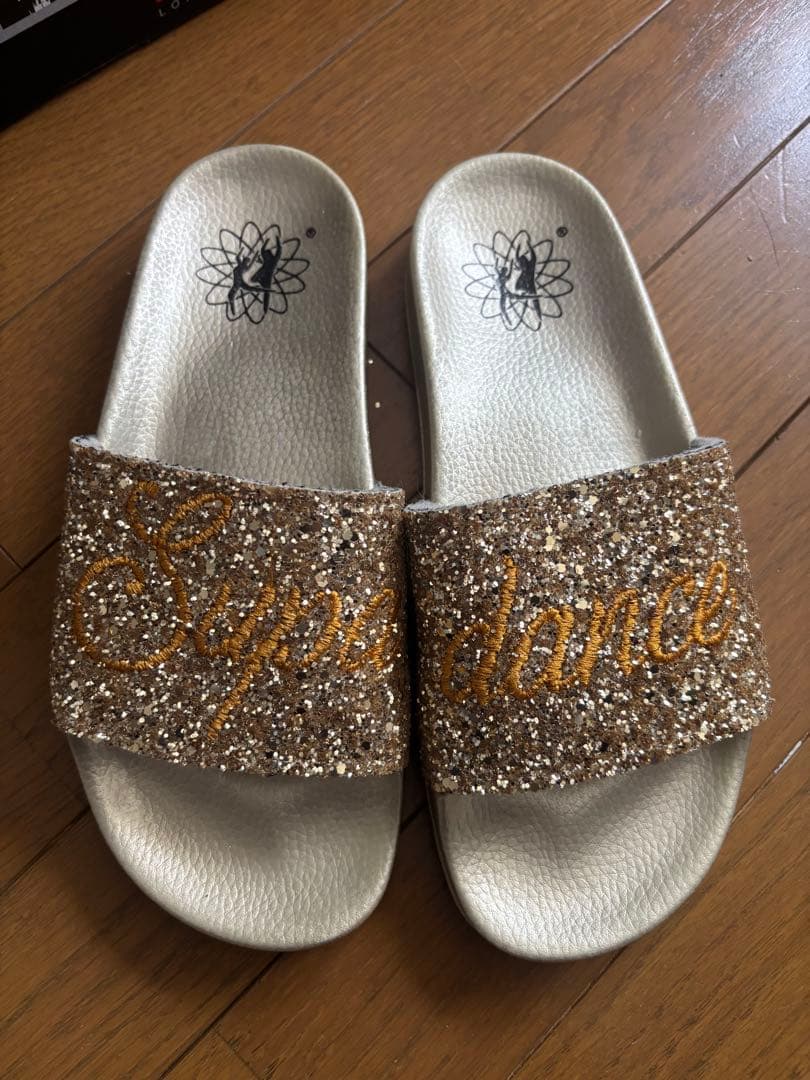 社交ダンス 英国SUPADANCE キラキラサンダル 試着のみ