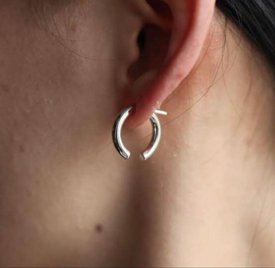 MARIA BLACK ゴールド　フープピアス 片耳用