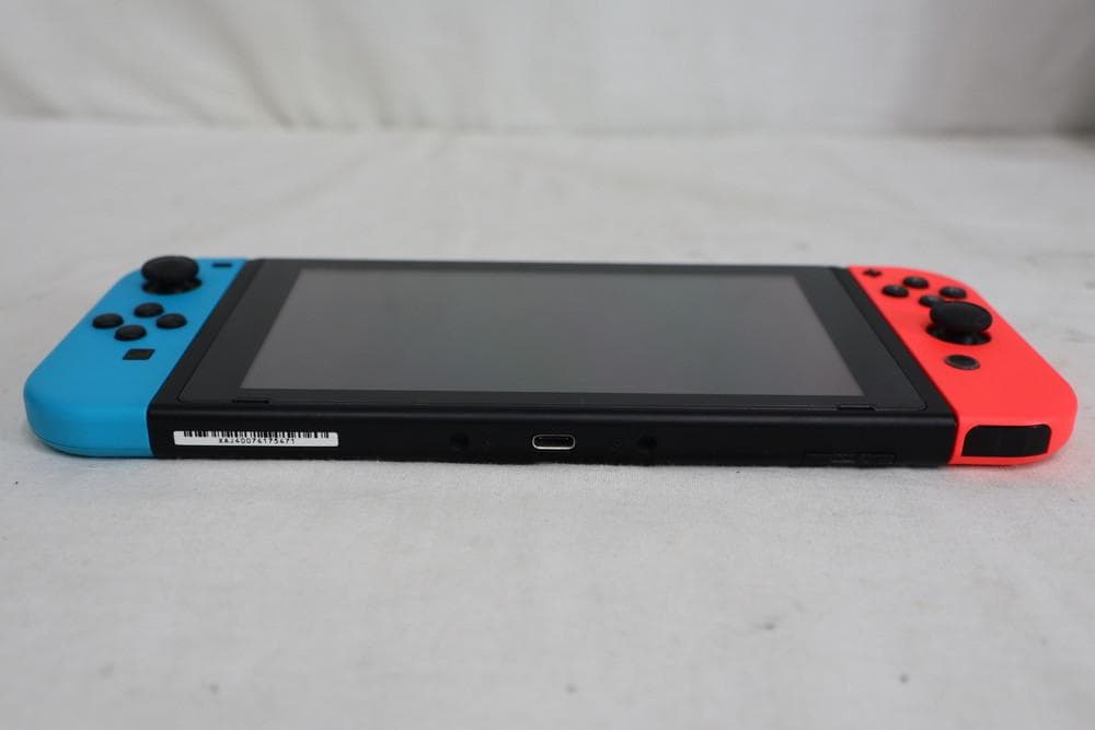 ◇NINTENDO SWITCH 任天堂スイッチ 赤青　07178