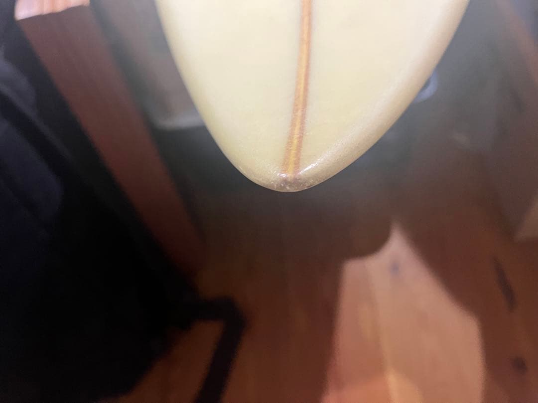 ラスティサーフボードサイズ6.8ぐらい厚み6センチ幅43ぐらいです