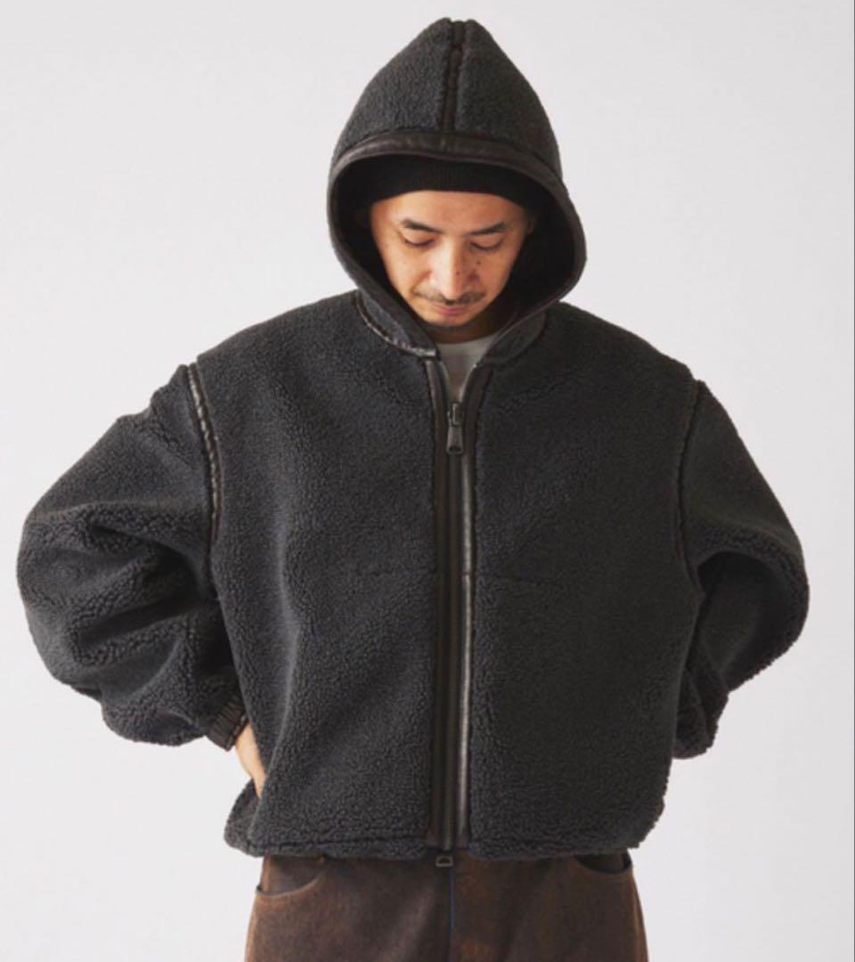 ハ*ル様 フェイクムートン リバーシブル フーディ ブルゾン ブラック