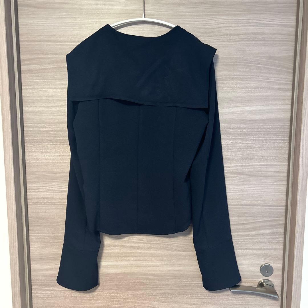 トップス Ameri SQUARE COLLAR BACK SATIN BLOUSE