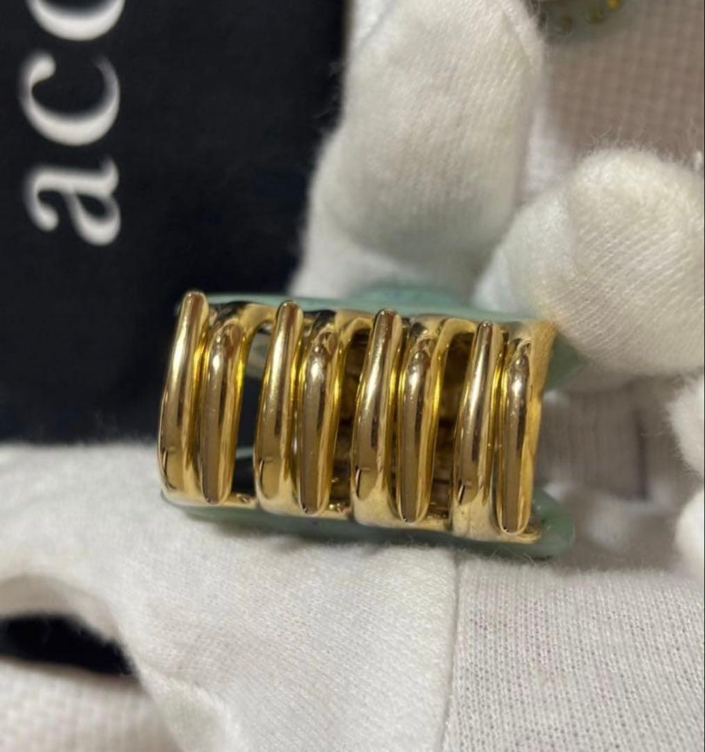 violakiss　2個　アッカ acca クリップ　ティアラクイーン