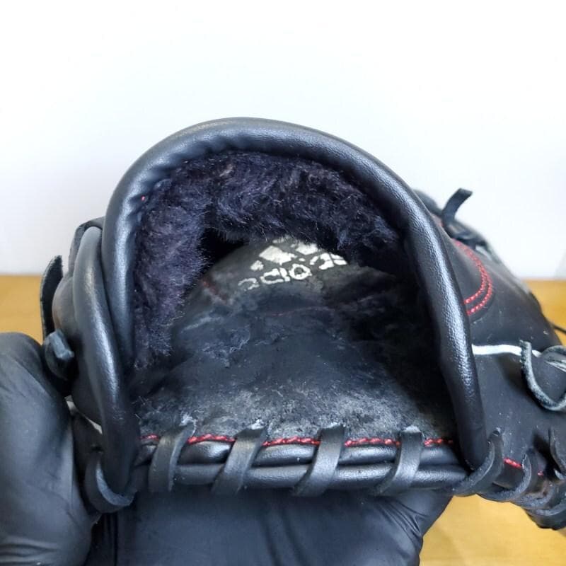 アディダス ADIDAS 和田毅モデル 限定モデル 投手用 軟式グローブ
