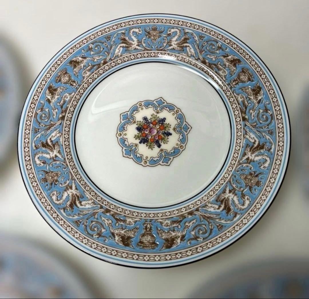 ウェッジウッド　フロレンティーン　ターコイズ　17.6cmデザートプレート　黒壺