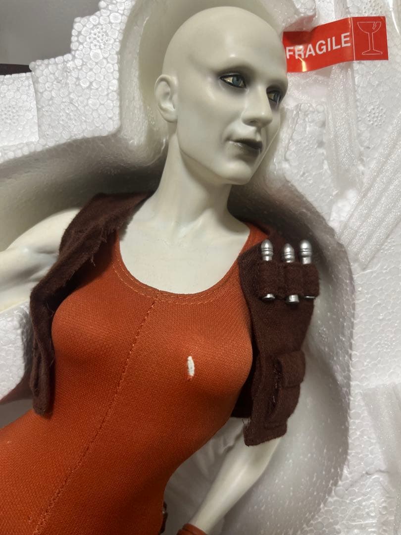 スター・ウォーズ 1/4プレミアムフォーマットフィギュア オーラ・シング