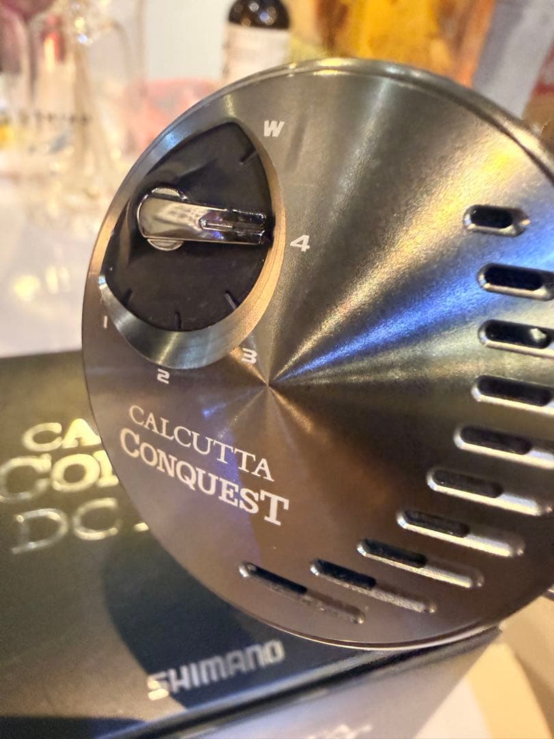 20 CALCUTTA CONQUEST DC100HG〔右巻き〕　美品