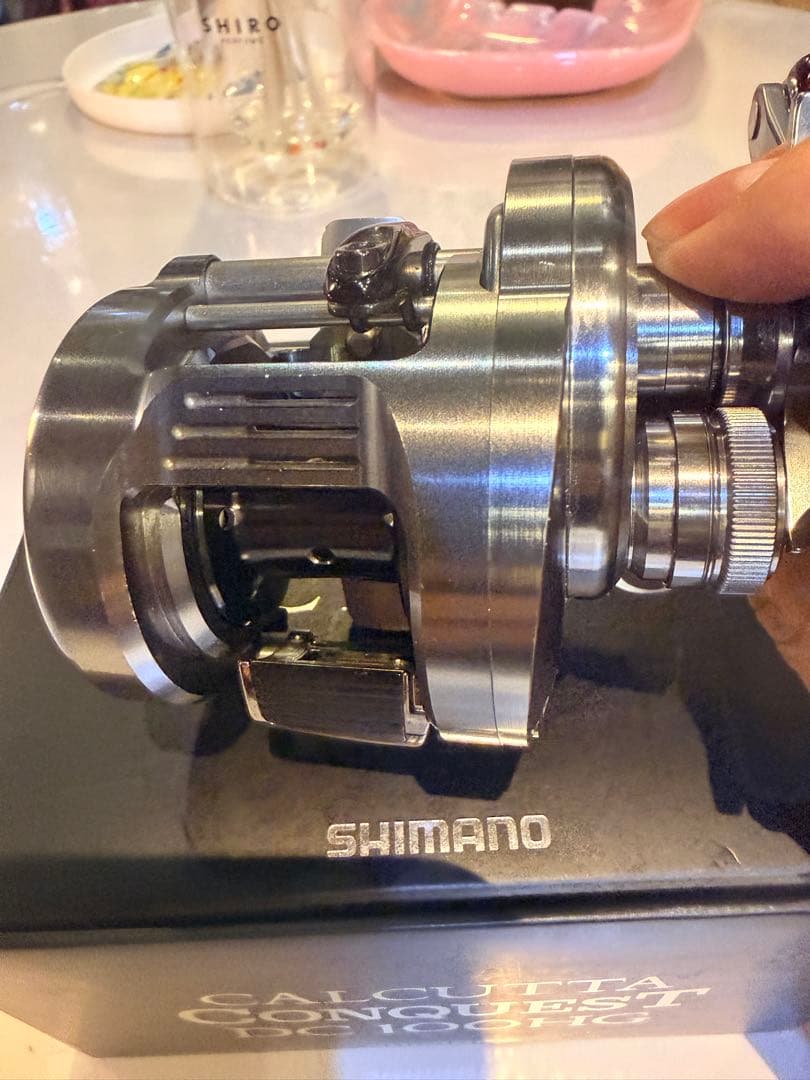 20 CALCUTTA CONQUEST DC100HG〔右巻き〕　美品