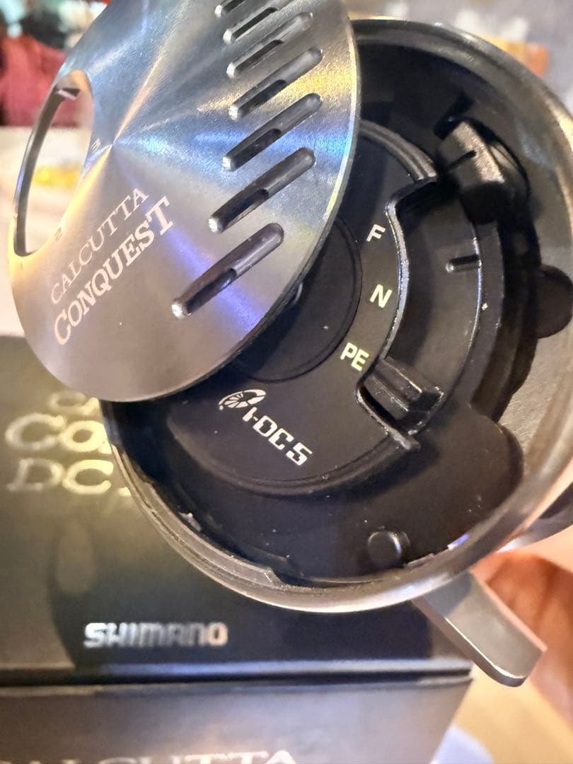 20 CALCUTTA CONQUEST DC100HG〔右巻き〕　美品