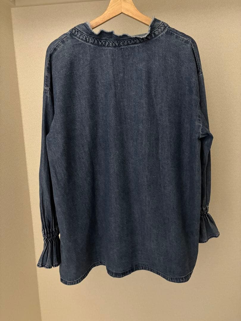 【新品タグ付】 デニムフリルカラーブラウス2 LEPSIM