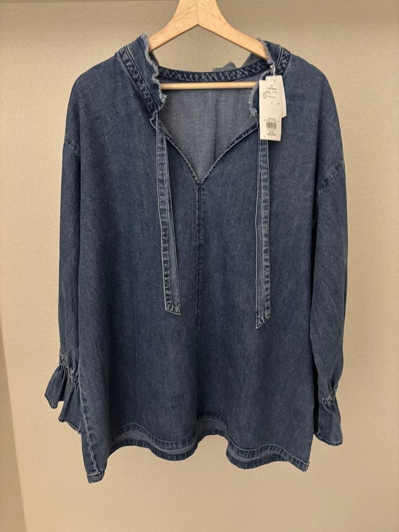 【新品タグ付】 デニムフリルカラーブラウス2 LEPSIM