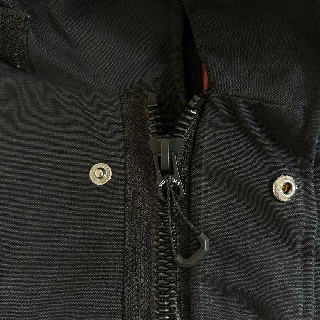 VOLCOM スノーボードウェア ネイビー　Lサイズダウンジャケット