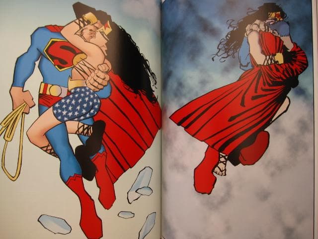 Absolute The Dark Knight　BATMAN　バットマン