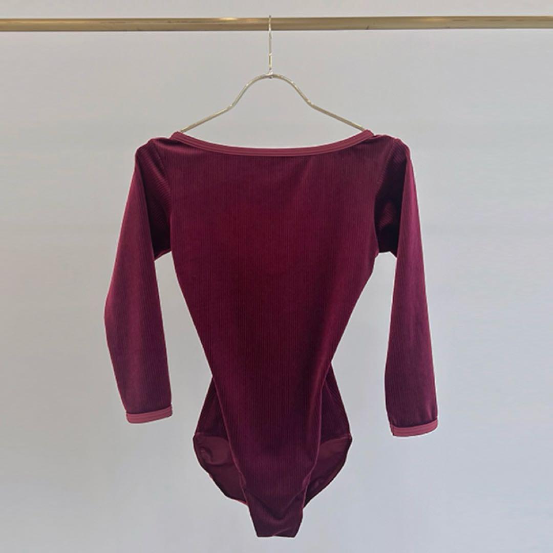 新品 スティナ stina Retune 大人気 ベロア レオタード M 完売品