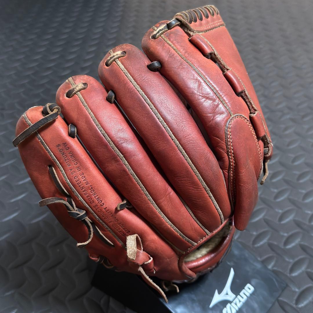 ミズノ グローバルエリート 投手　硬式 グローブ Lシリーズ 右投げ 即戦力