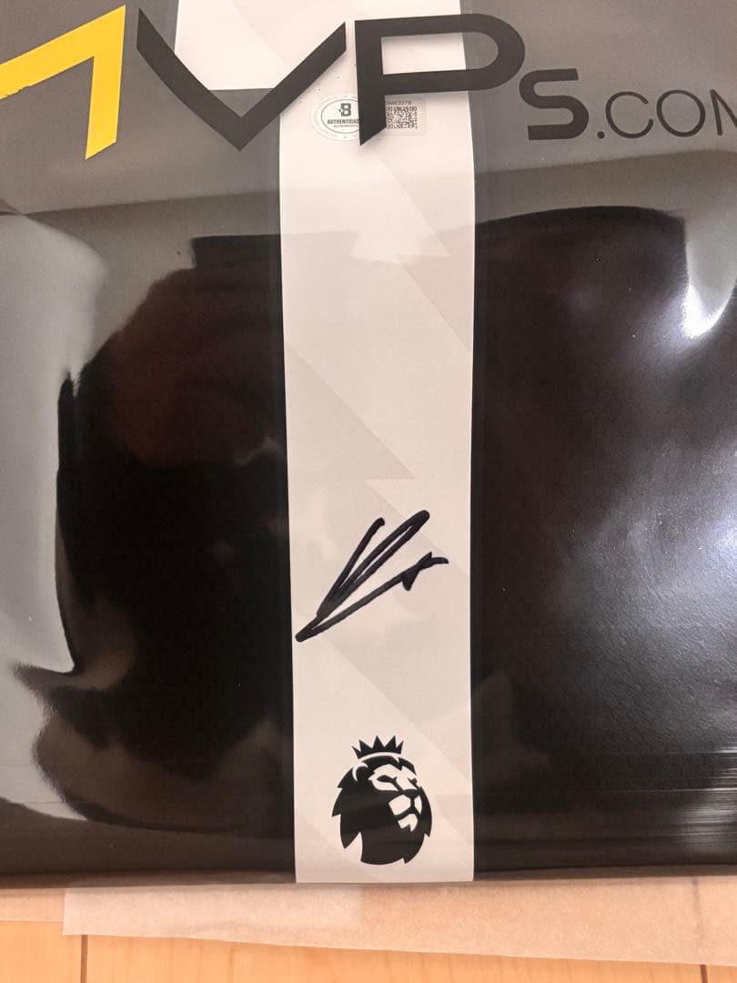 MVPs社 サイン入りサッカーユニフォーム RAYA