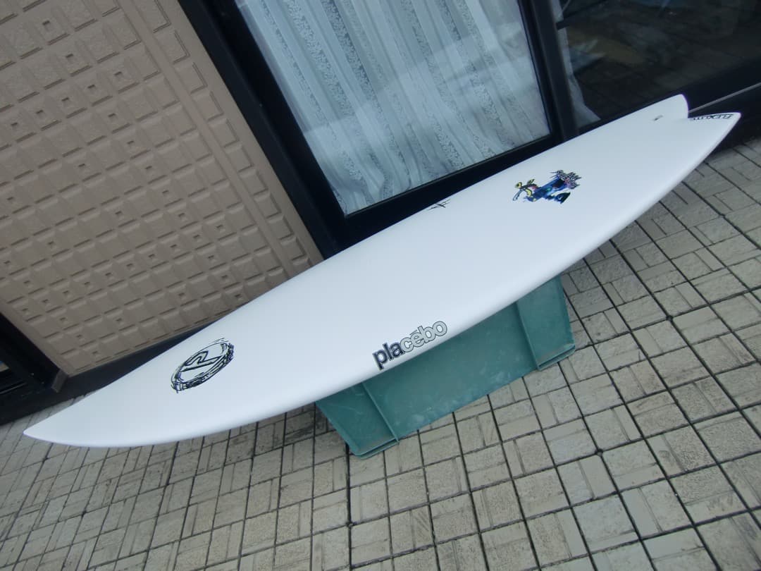 訳ありプレセボ　PLACEBO サーフボード