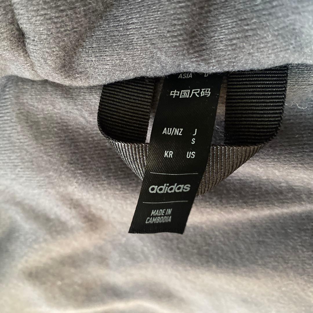 adidas フード付きスーパーロングベンチコート 黒