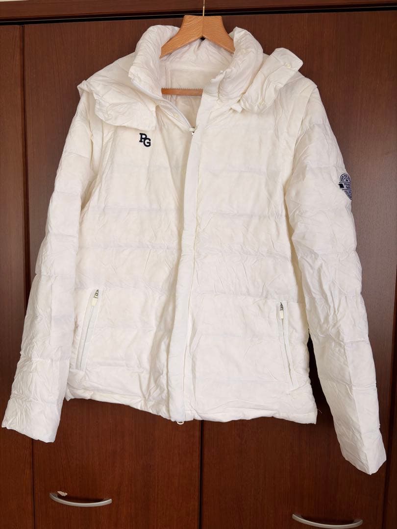 PEARLY GATES ホワイトジャケット フード付き