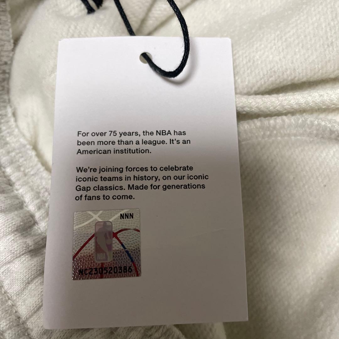 NBA New York Knicks スウェットパンツ グレー