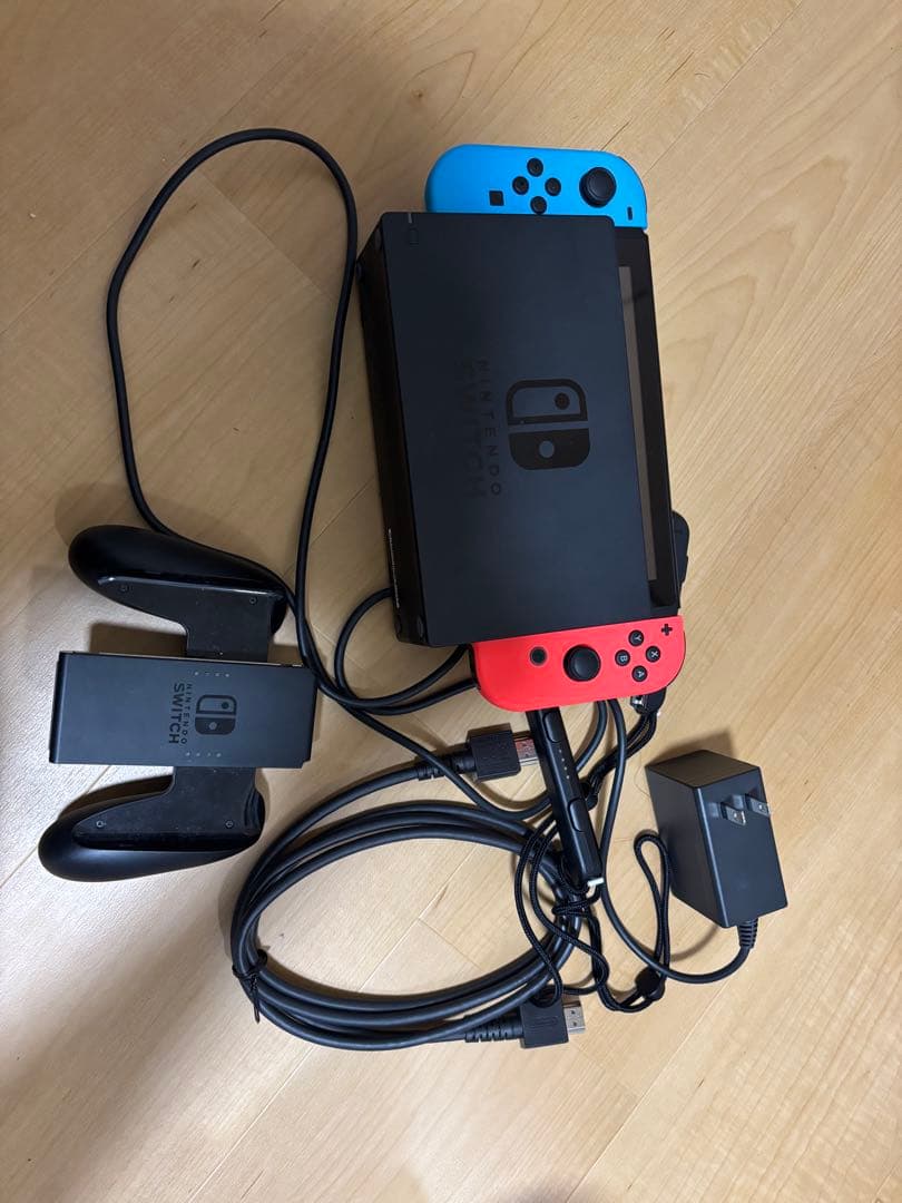 【美品】Nintendo Switch 本体 青/オレンジ Joy-Con付き