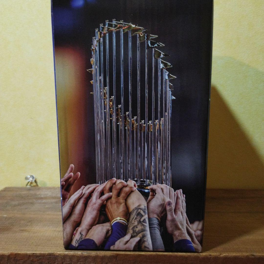 ワールドシリーズチャンピオンシップレプリカトロフィー