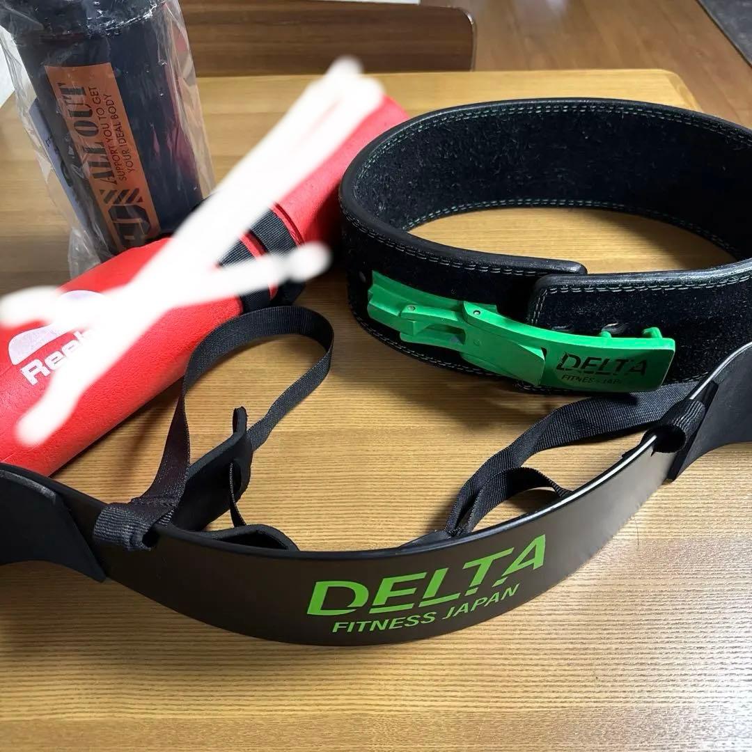 DELTA トレーニング・パワーベルトと他２点