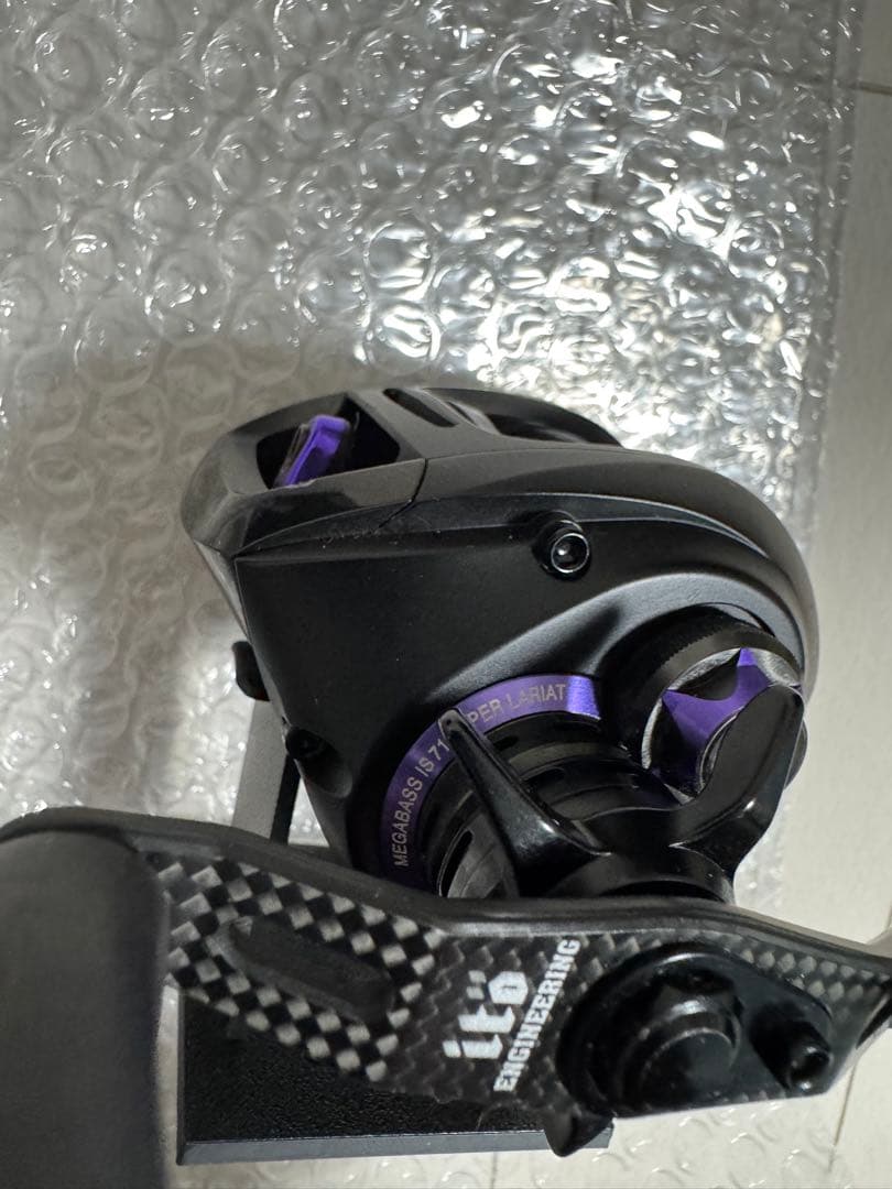 メガバス　IS71 ハイパーラリアット(レフト