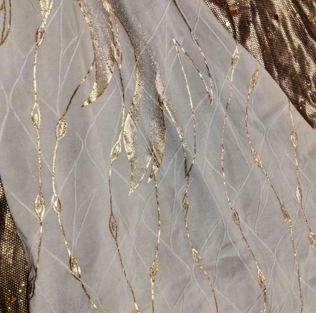 ベリーダンス衣装　セットアップ　ゴールド