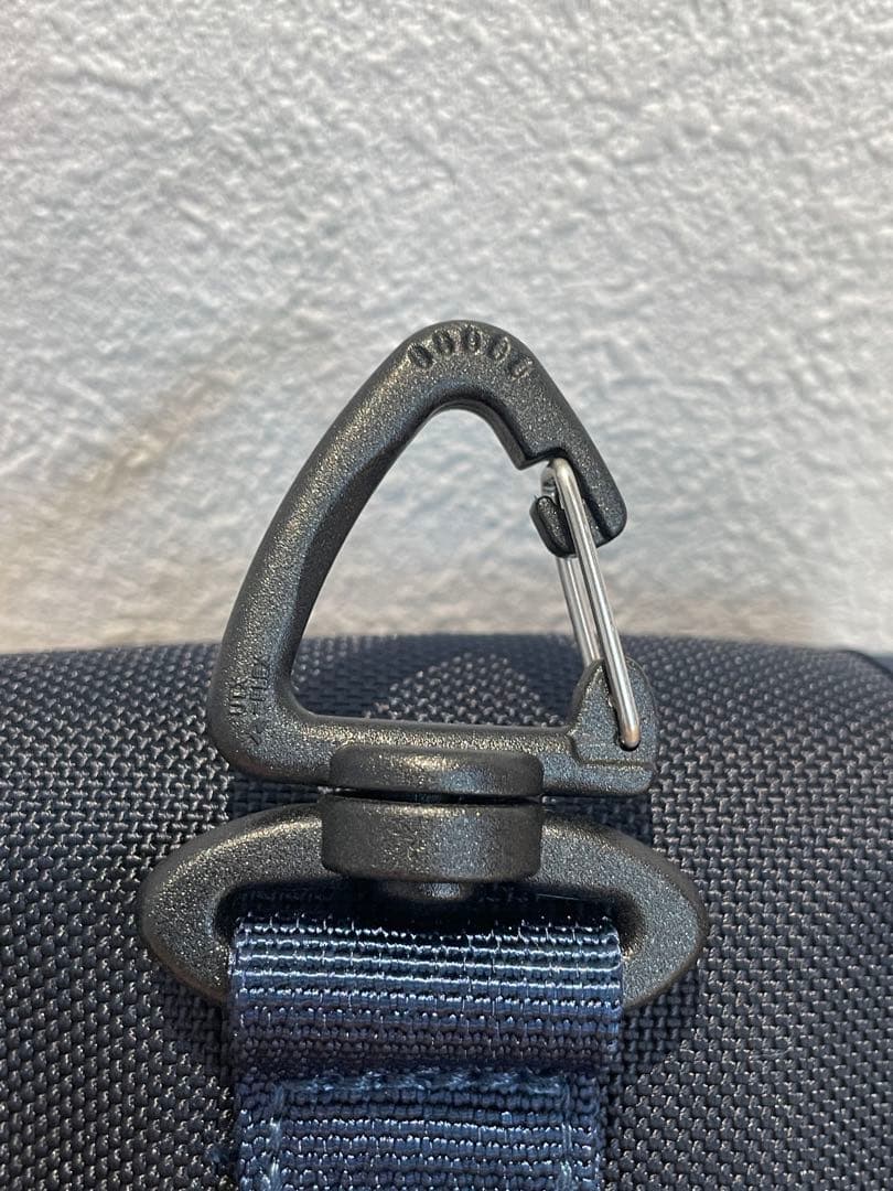 【美品】BRIEFING GOLF スコープボックスポーチ ネイビー