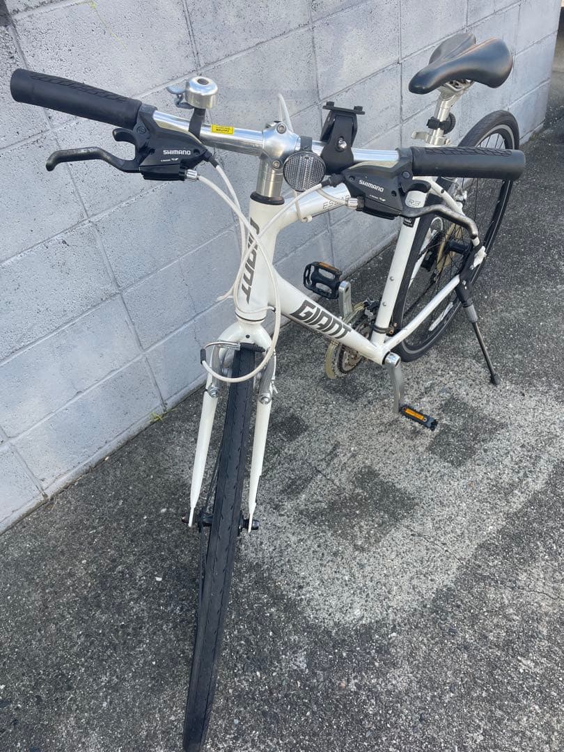 クロスバイク　　GIANT ジャイアント　エスケープ　R3 Mサイズ