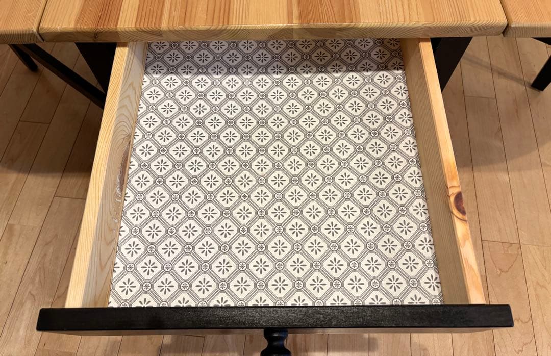 【送料込】IKEA　バタフライテーブル　ARKELSTORP　コーヒーテーブル