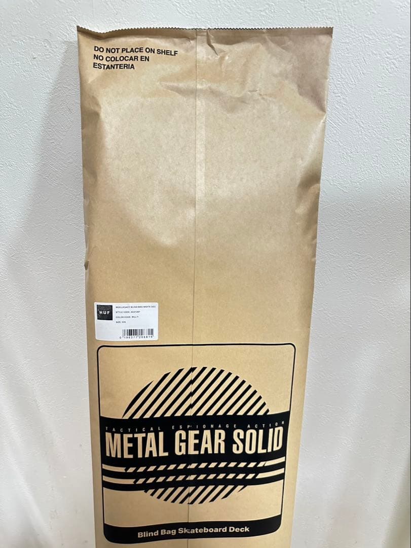 スケートボード huf MGS LEGACY BLIND BAG SKATE DECK