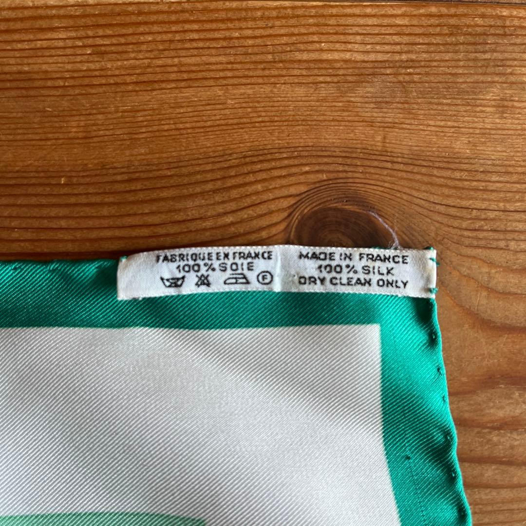 HERMES カレ.バラ園　カレ90 ROSERAIE