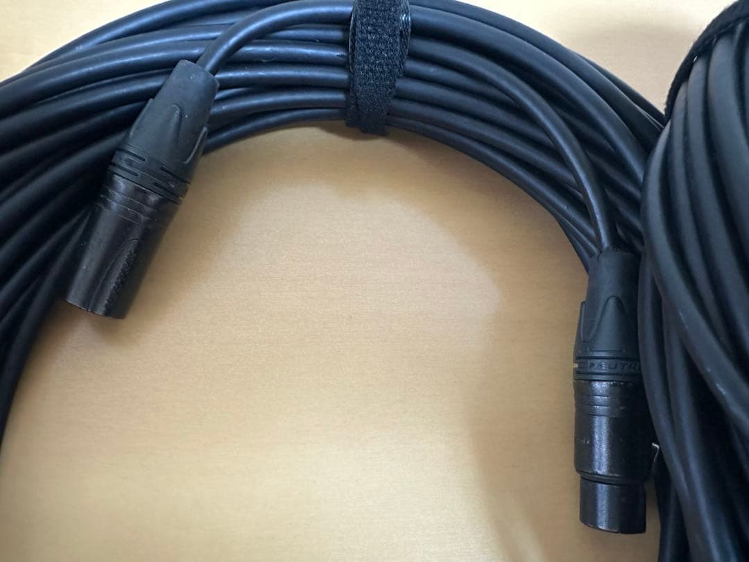 マイクケーブル　約20ｍ　2本CANARE　L-4E6S　NEUTRIK