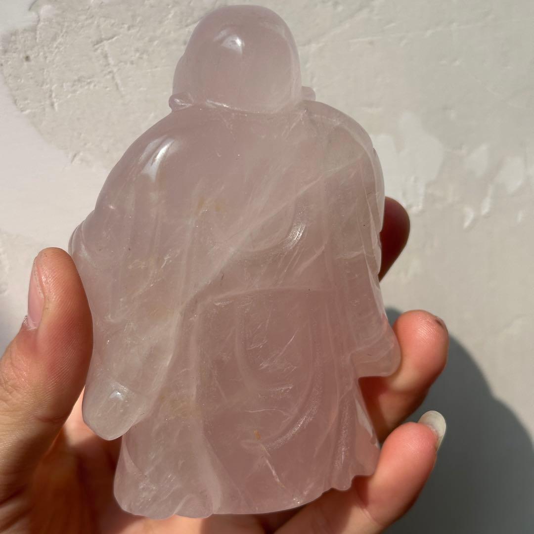 天然石ローズクォーツの大仏様　置物　ご購入前に在庫確認G.1309
