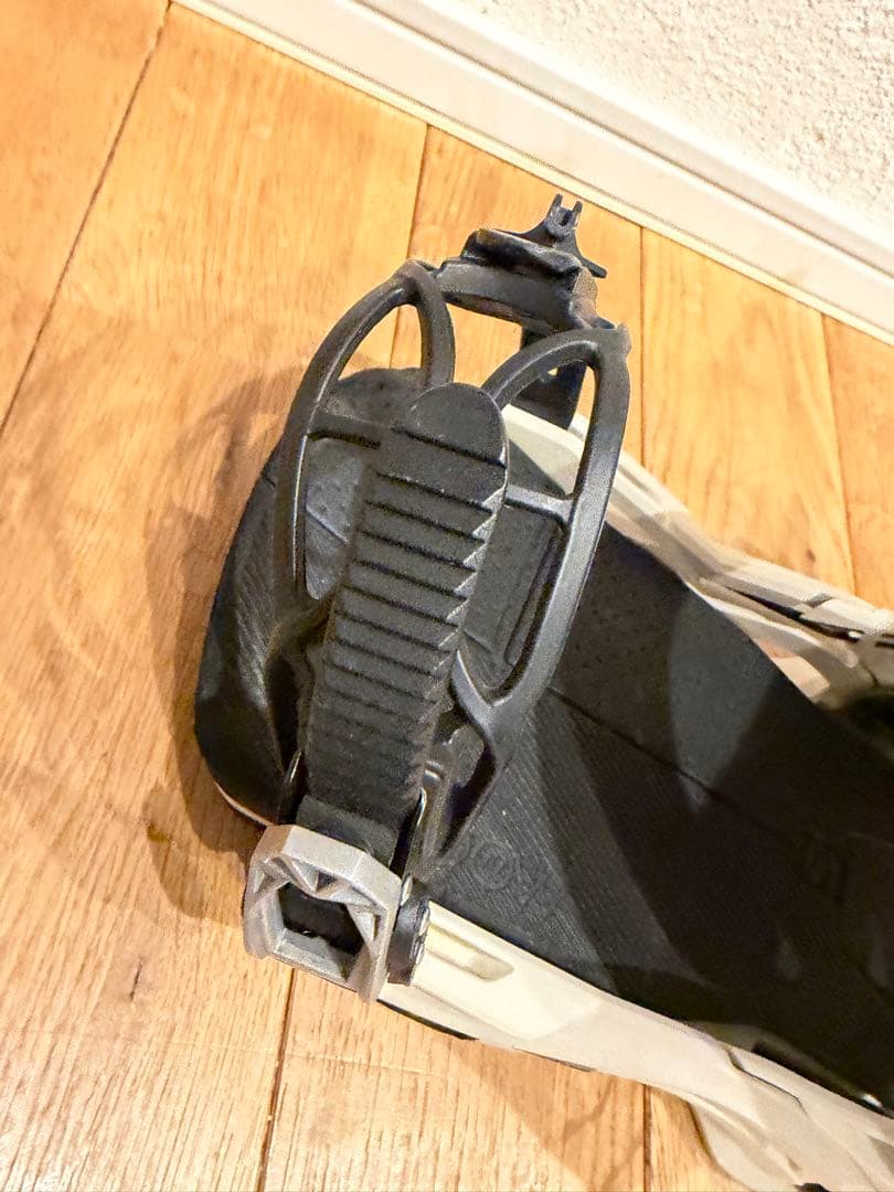 salomon HIGHLANDER ハイバック　カーボン　カーヴィング