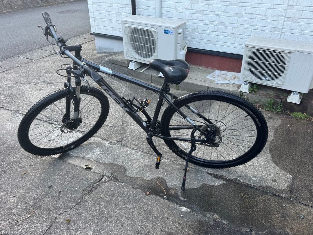 TREK MARLIN 6 29インチ マウンテンバイク 引取り限定