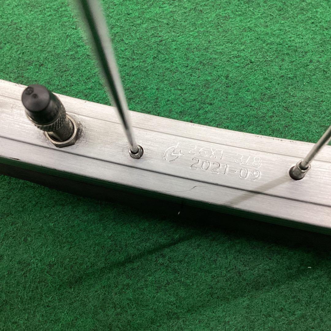 アルミホイール　26インチ　前輪　タイヤ付き　ハブダイナモ ミツバ　J2端子