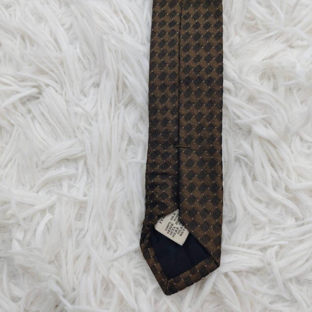 バーバリー 高級シルクネクタイ 総柄（ホースロゴ） ダークブラウン