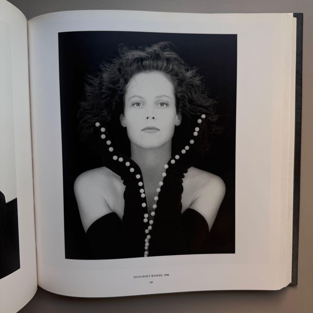 ロバート・メイプルソープ: MAPPLETHORPE