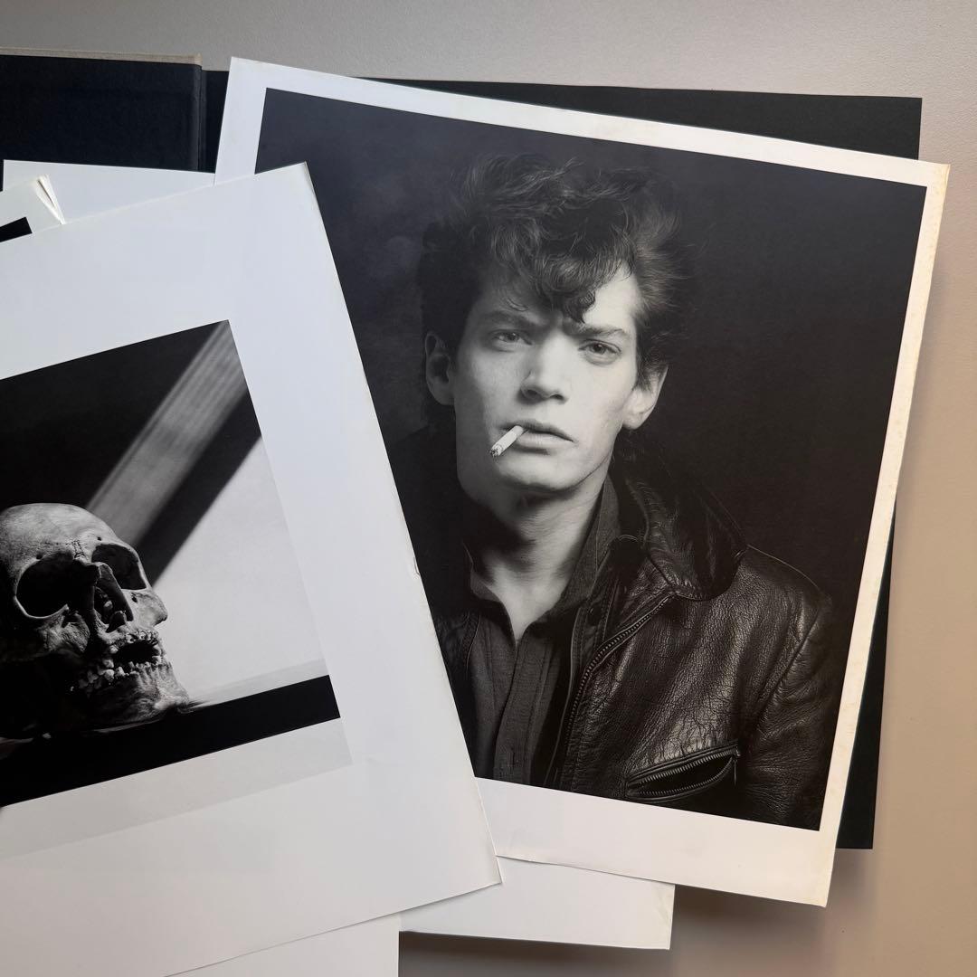 ロバート・メイプルソープ: MAPPLETHORPE