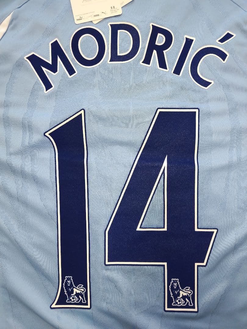 プーマ トッテナム10/11アウェイ Mサイズ MODRIĆ 14 未使用品