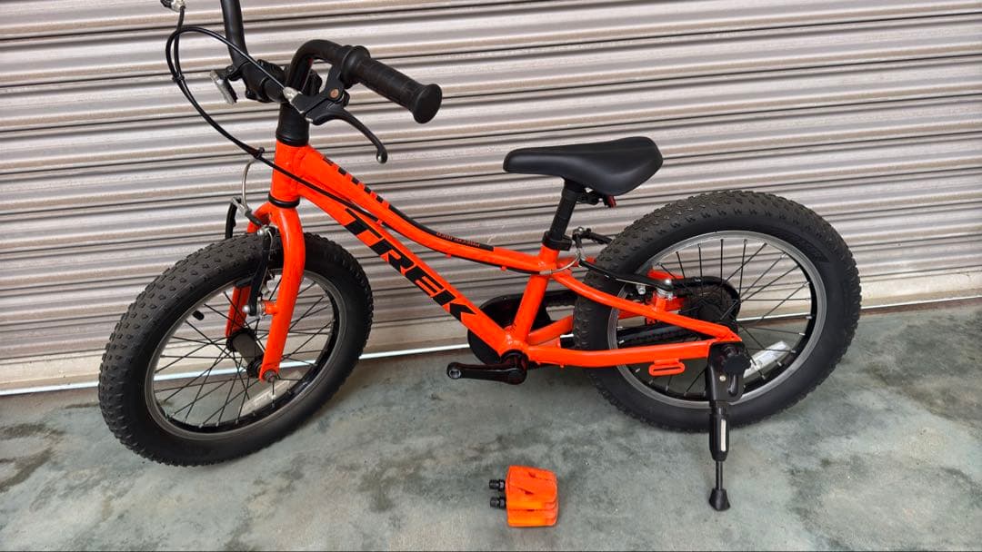 美車　トレック　16インチ子供車 キッズバイクトレック Precaliber