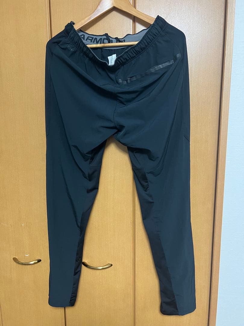 【美品2点セット】Under Armour ブラック ジャージパンツ
