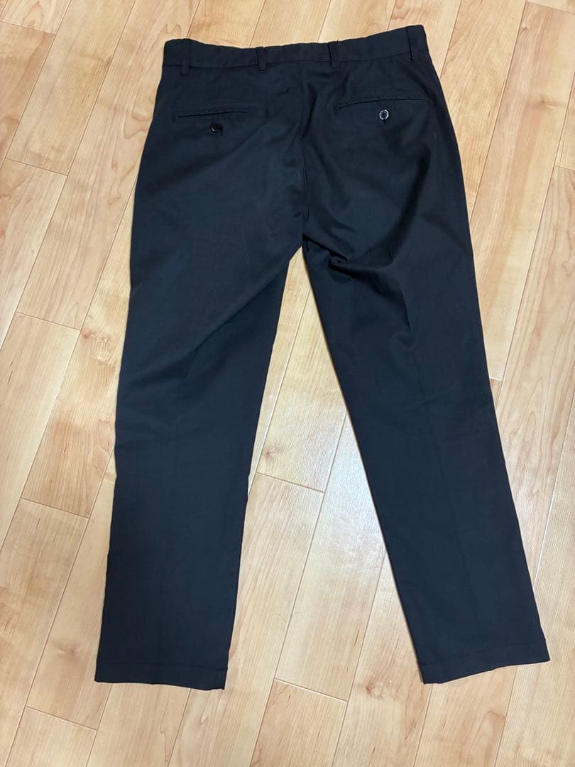 1PIU1UGUALE3 GOLF ブラックパンツ