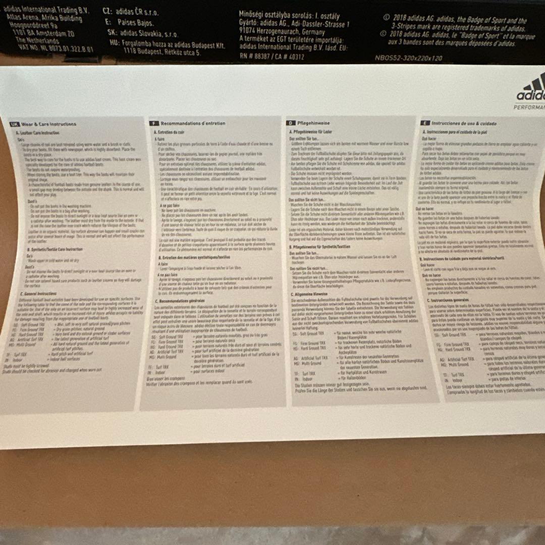 adidas 青 スパイクシューズ