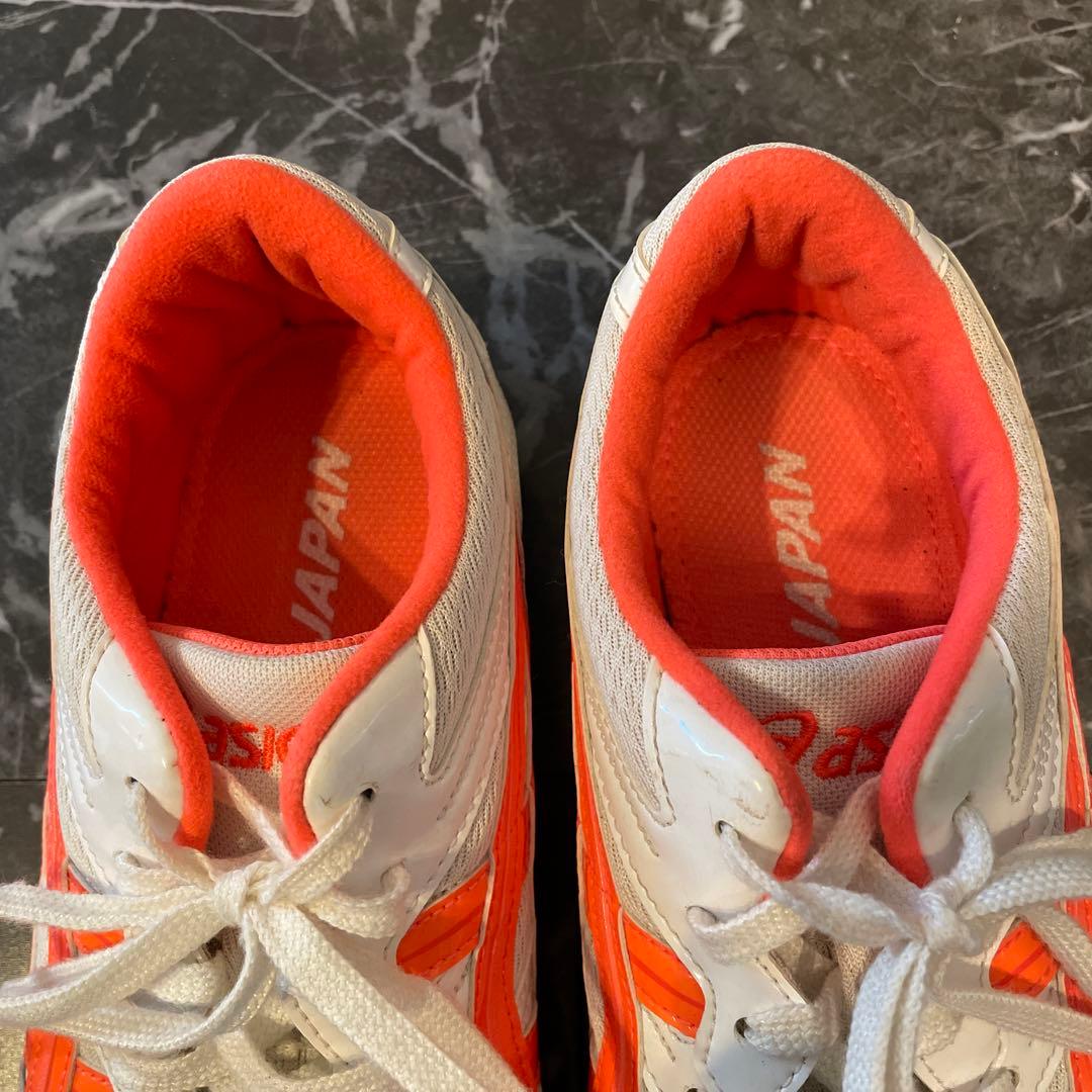 アシックス投擲用シューズ ホワイト/オレンジ 26㎝