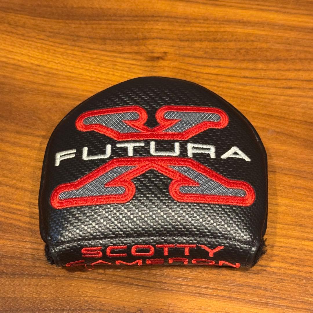 スコッティキャメロン　キャメロン＆クラウン　フューチュラ6M